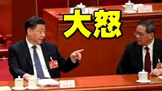 洪明甫辞职现场态度惹争议，离场时手插兜被认为诚意不够