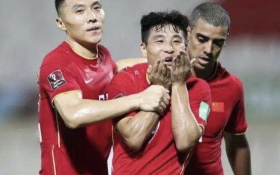 该管管了！朱艺：中国足球的离谱谣言影响到地方政府决策