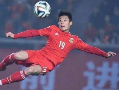 苗润东踢低级别联赛的问题暴露无遗
