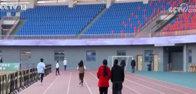 亚运预算翻近三倍，运动员却要住集装箱